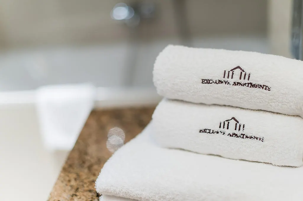 Exclusive Apartments - Old Town Breslau 4*,